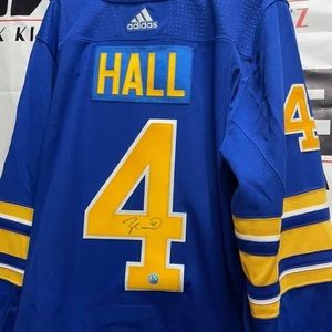 Signed jerseys with coa